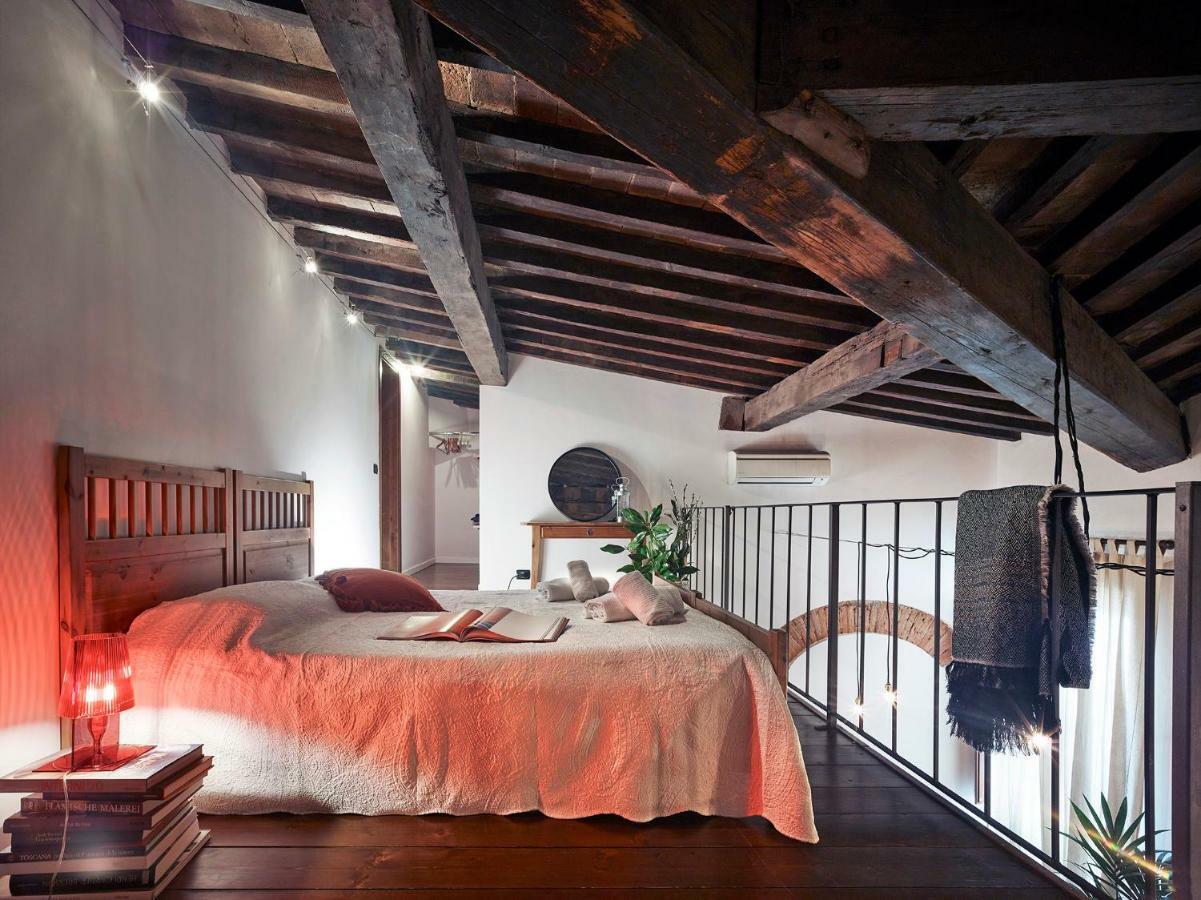 One Of A Kind Near The Duomo W/Balcony Palace Apt Florença Exterior foto