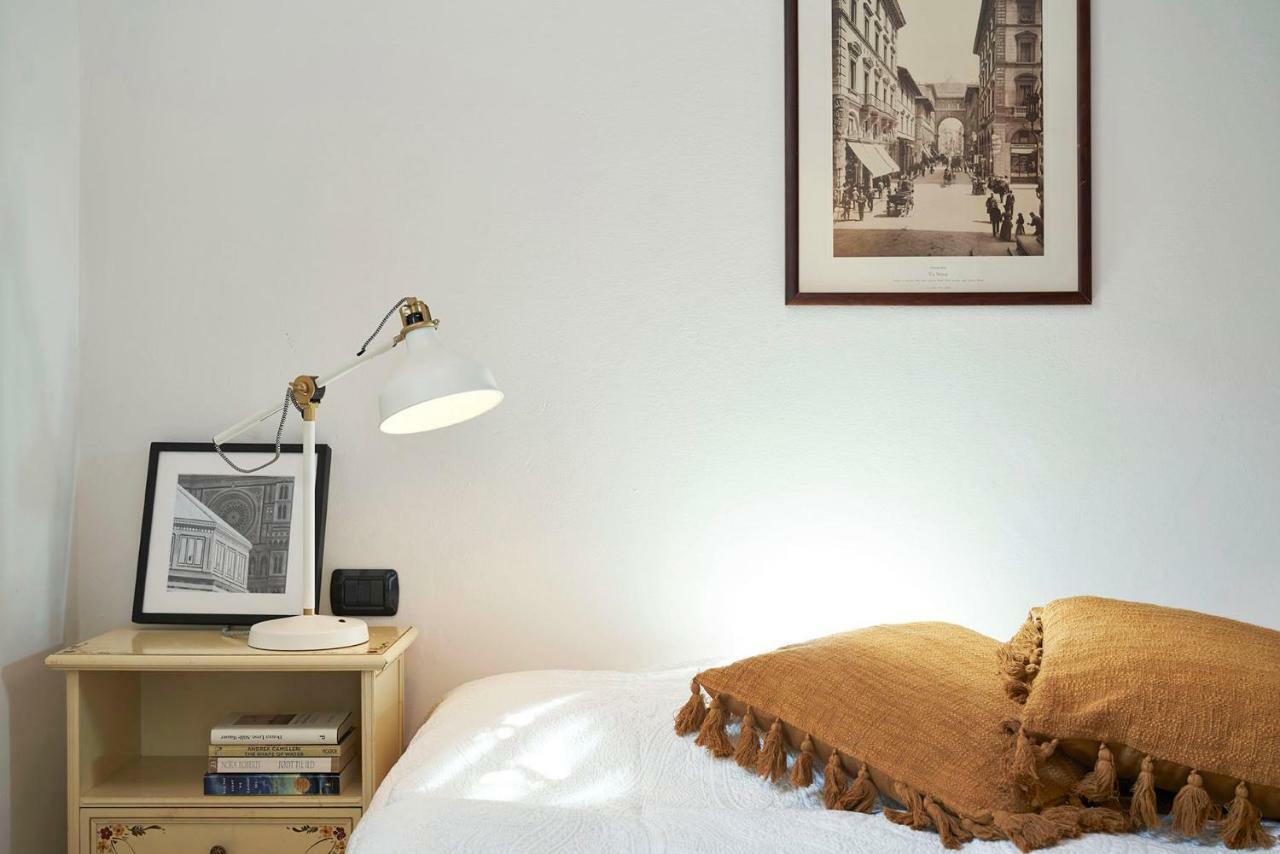 One Of A Kind Near The Duomo W/Balcony Palace Apt Florença Exterior foto
